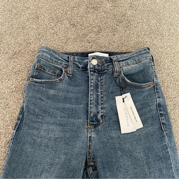 Dynamite Cropped Flared Jeans - Picture 2 of 5